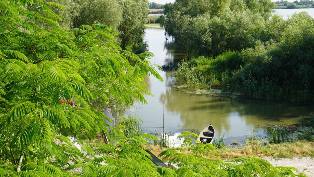 Pensiunea Yogi Dunavăţu de Jos Exterior foto